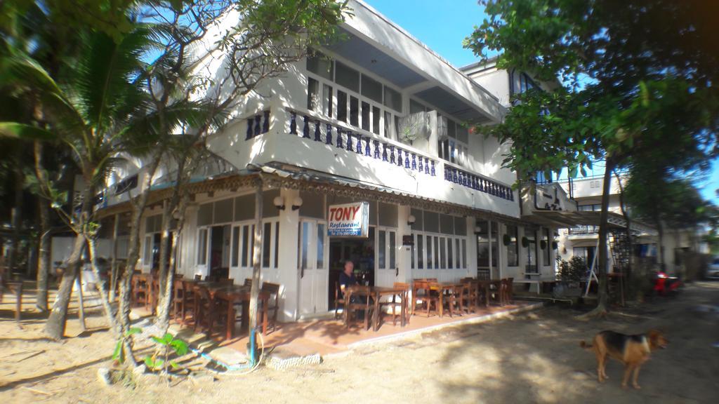 Tony Home And Restaurant Karon Dış mekan fotoğraf