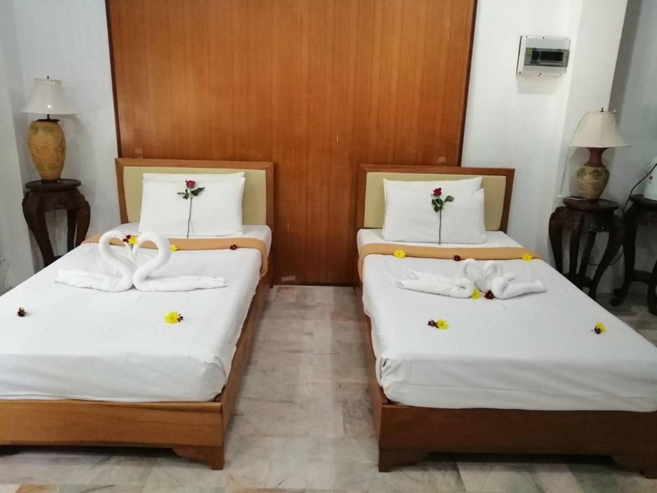 Tony Home And Restaurant Karon Dış mekan fotoğraf